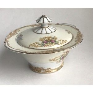 Noritake Red Lace  sugar Bowl with Lid & Handles Made in Japan Good Condi…